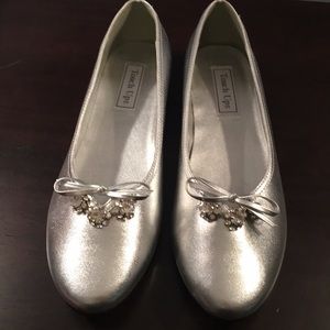 Metallic Silver beaded Touch Ups